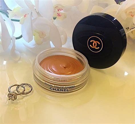 cream contour chanel